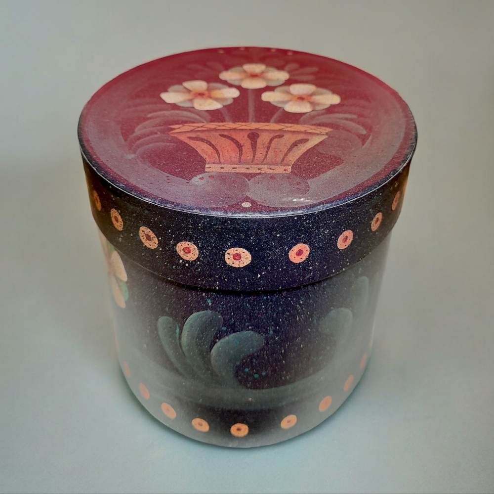 BOB'S BOXES Large Oval Primitive Floral Decorative Box - Picture 2 of 7